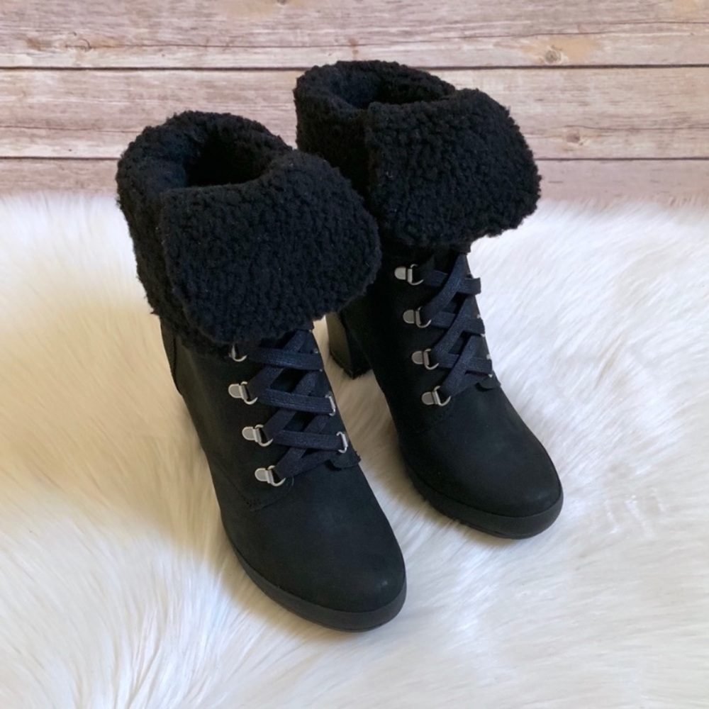 Timberland Black Camdale Fleece Fold Down Boots - Picture 3 of 7